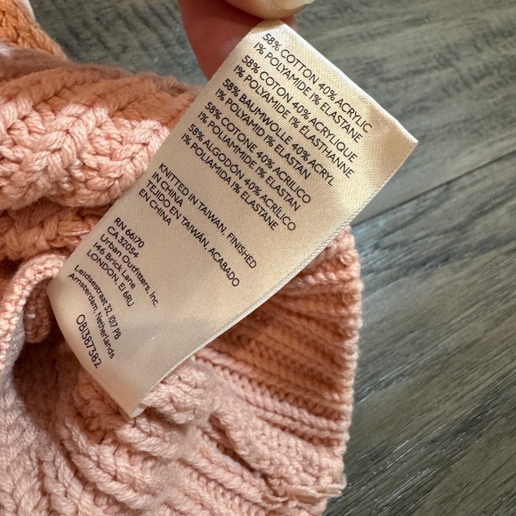 Free‎ People Women's Shawl Collar Button Front Pink Knit Cardigan Sweater Small - Picture 14 of 14